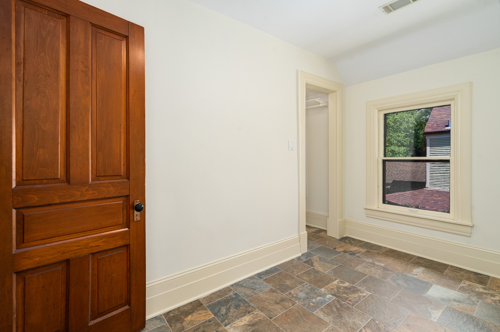 509 Buell Avenue, Joliet, IL 60435