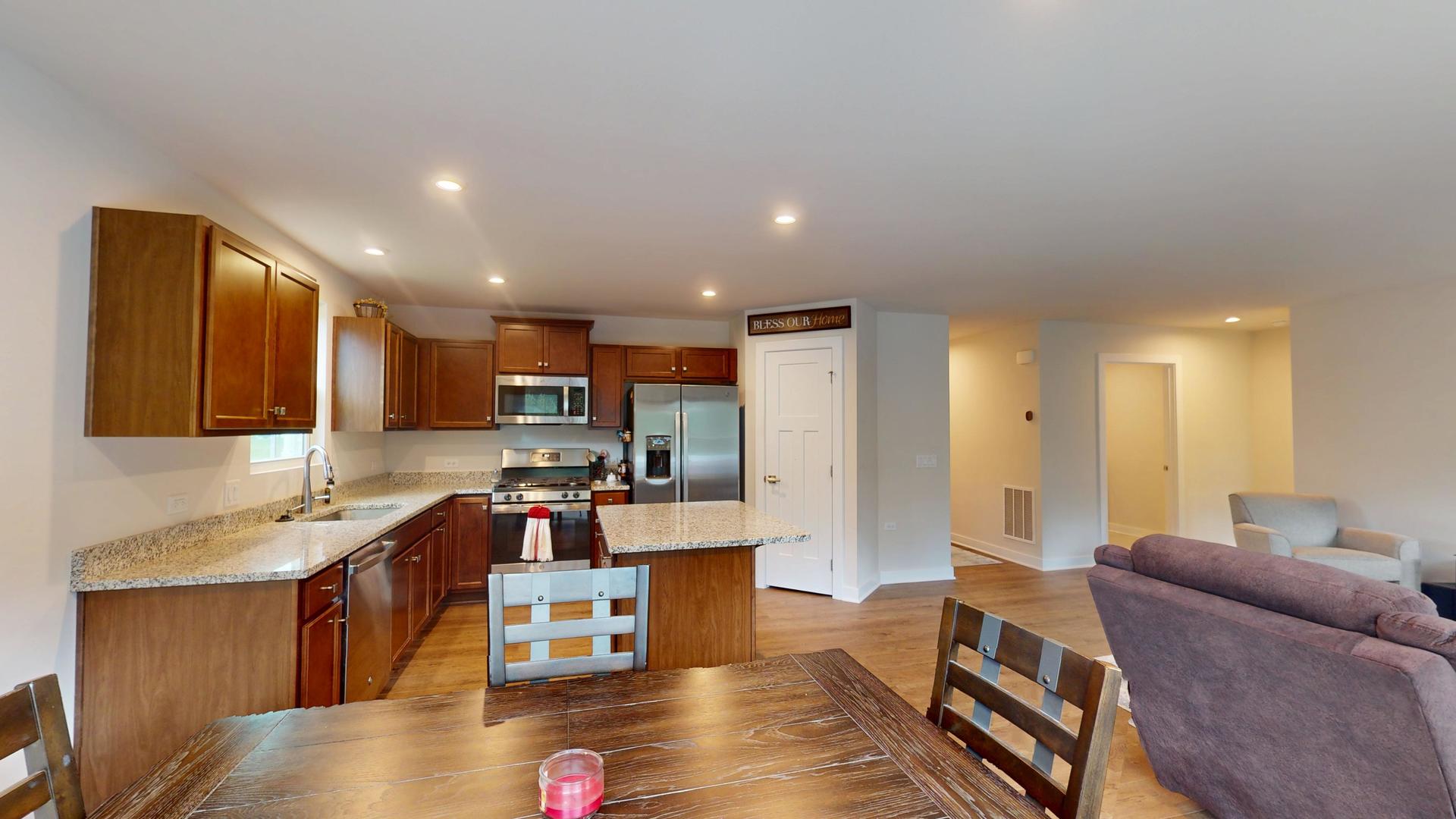 2647 Kellogg Court, Yorkville, IL 60560