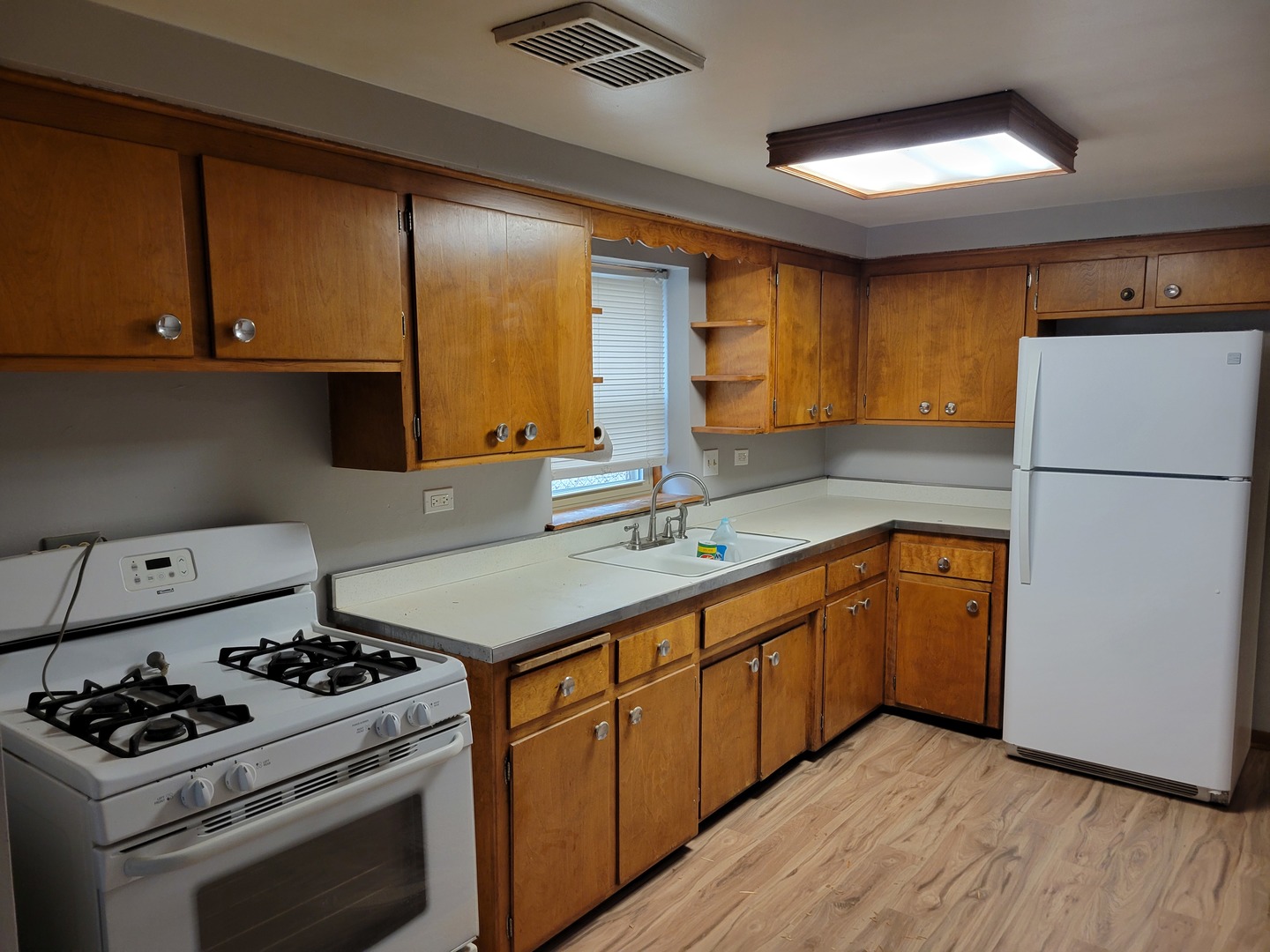 3213 Cuyler Avenue, Berwyn, IL 60402
