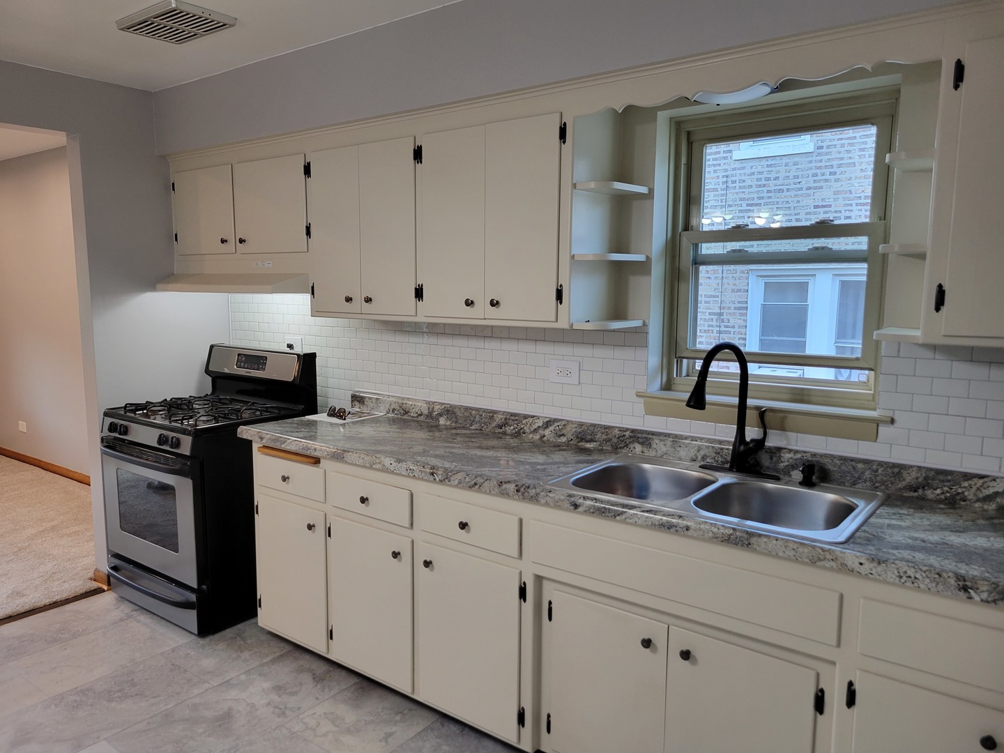 3213 Cuyler Avenue, Berwyn, IL 60402