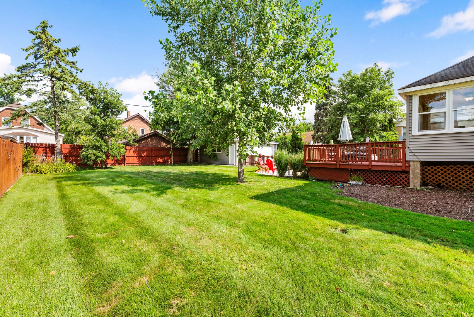 3827 HOLLYWOOD Avenue, Brookfield, IL 60513