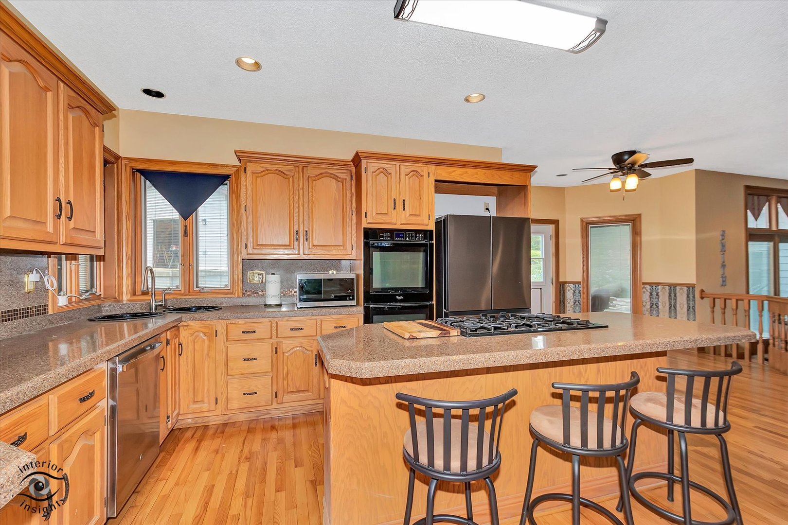 2500 Beverly Way, Ottawa, IL 61350