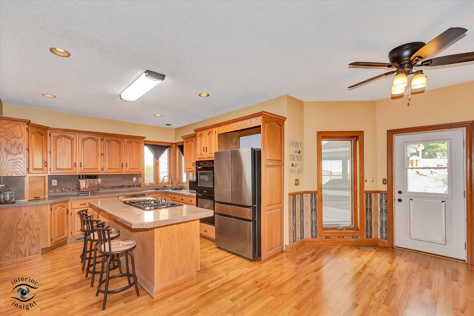 2500 Beverly Way, Ottawa, IL 61350