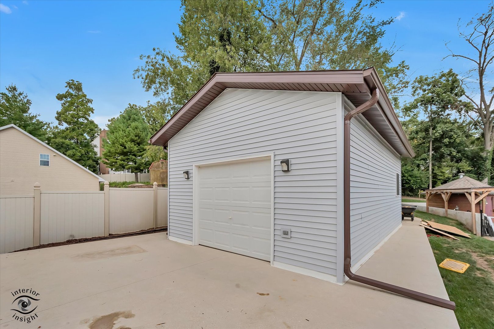 2500 Beverly Way, Ottawa, IL 61350