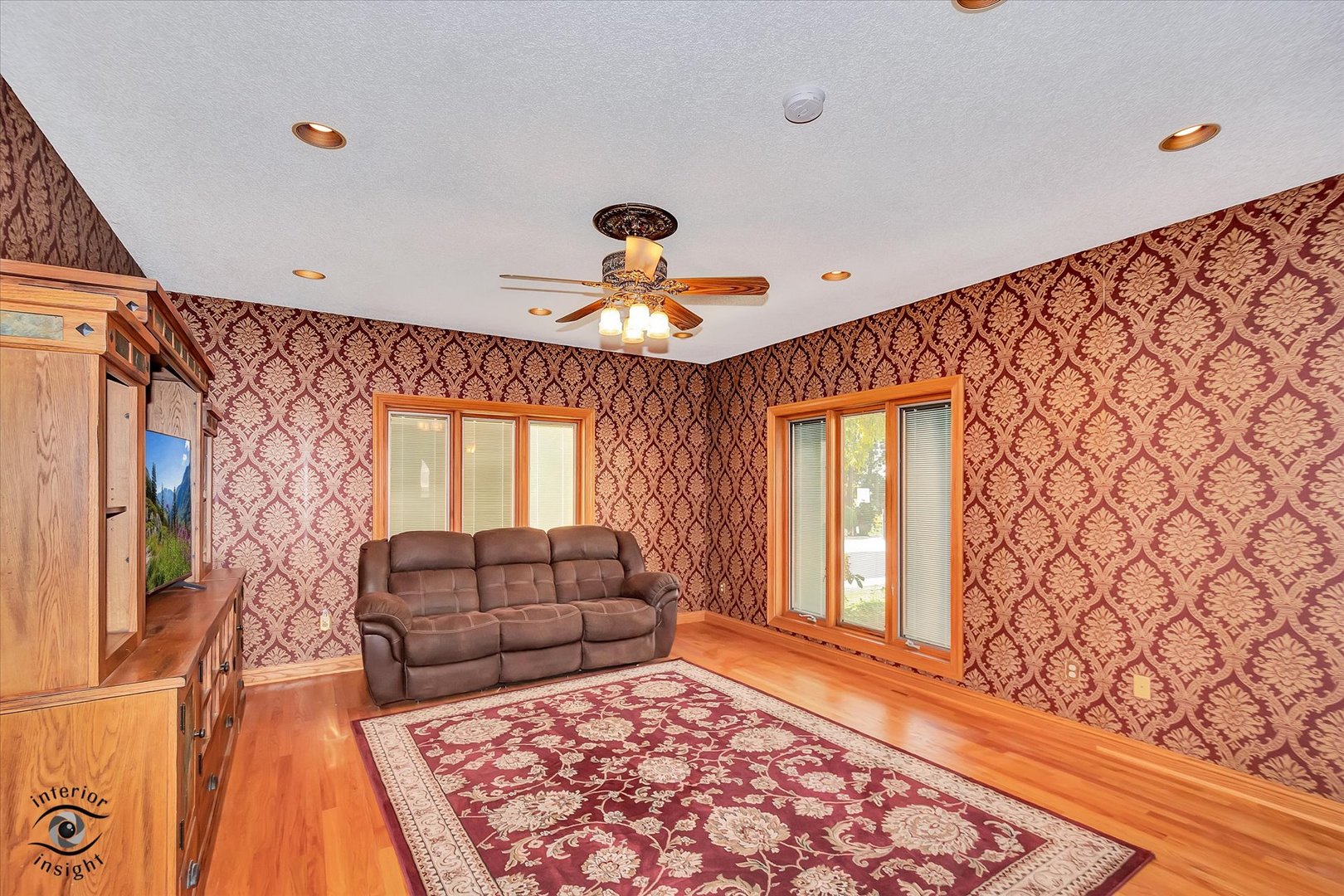 2500 Beverly Way, Ottawa, IL 61350