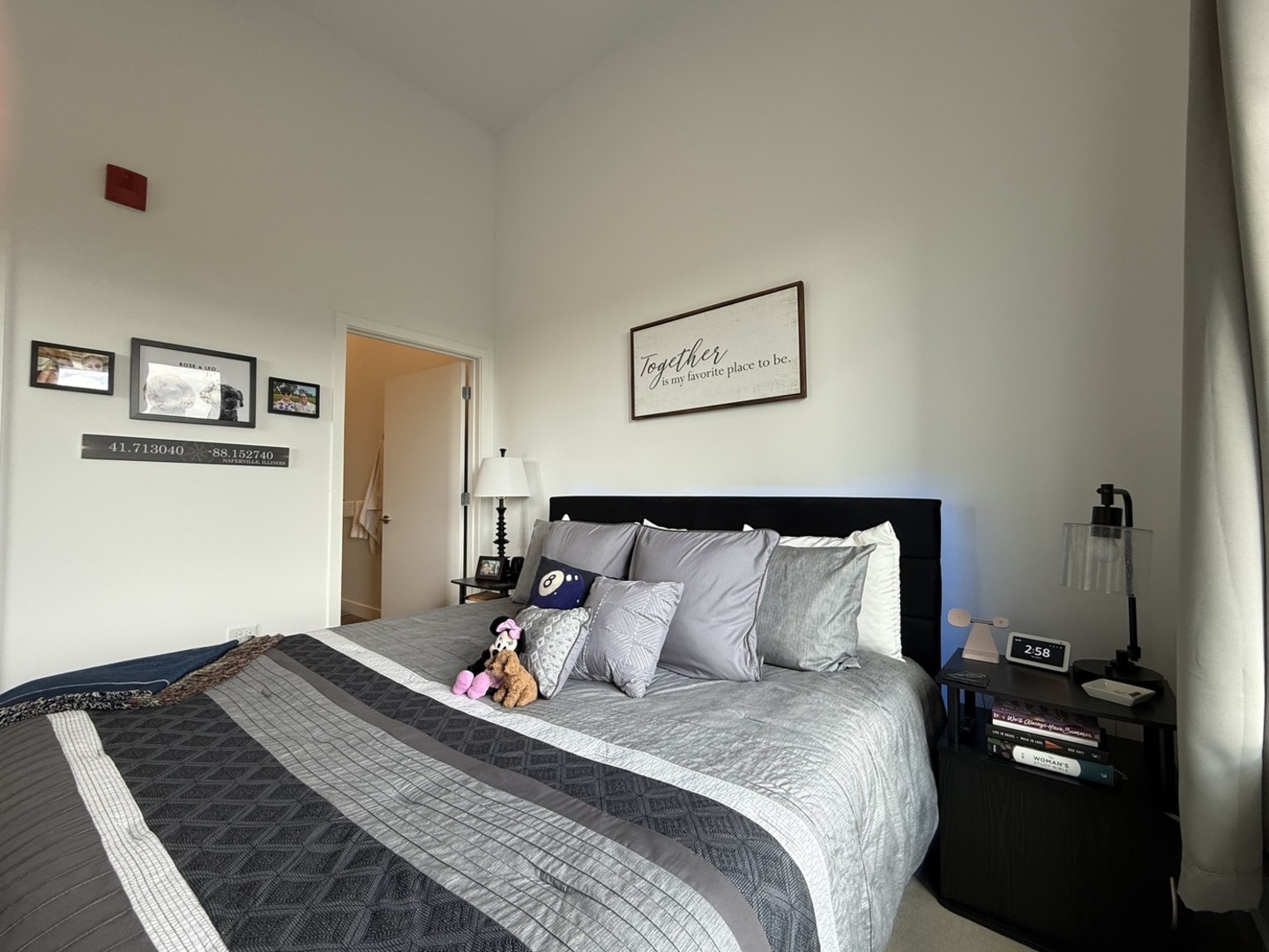 2132 City Gate Lane #473, Naperville, IL 60563
