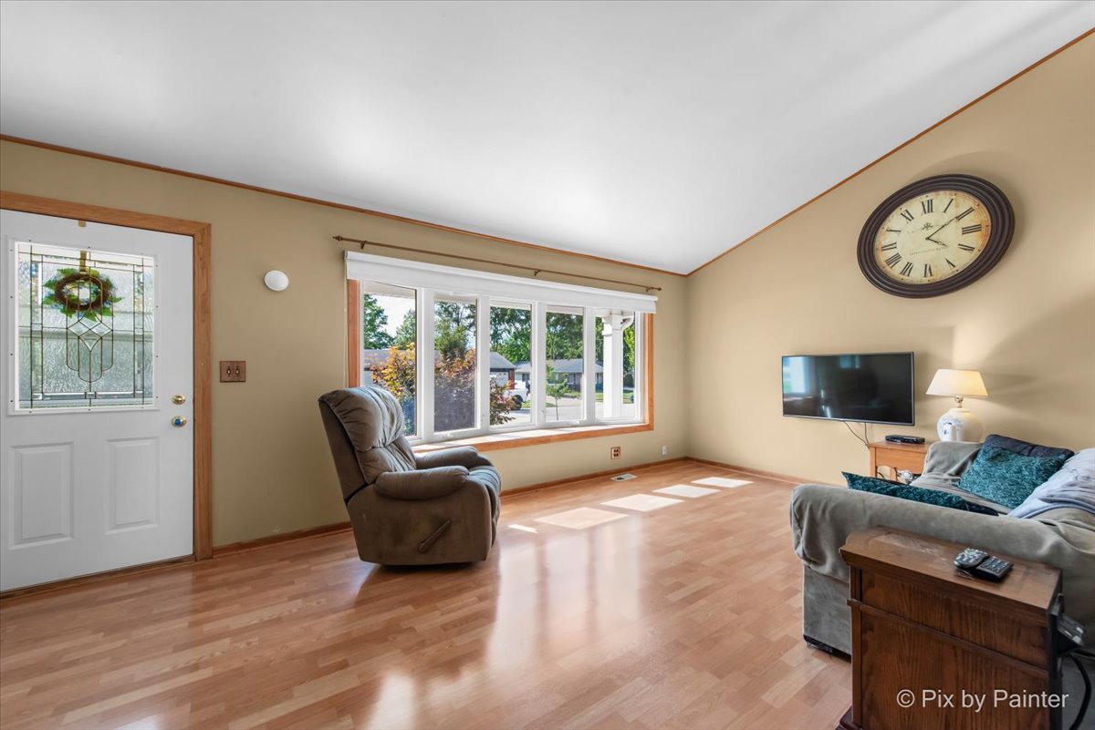 501 Argyll Lane, Schaumburg, IL 60194