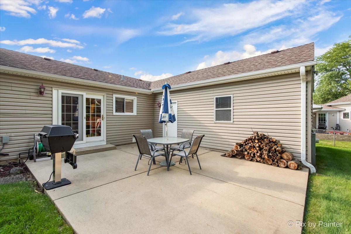 501 Argyll Lane, Schaumburg, IL 60194