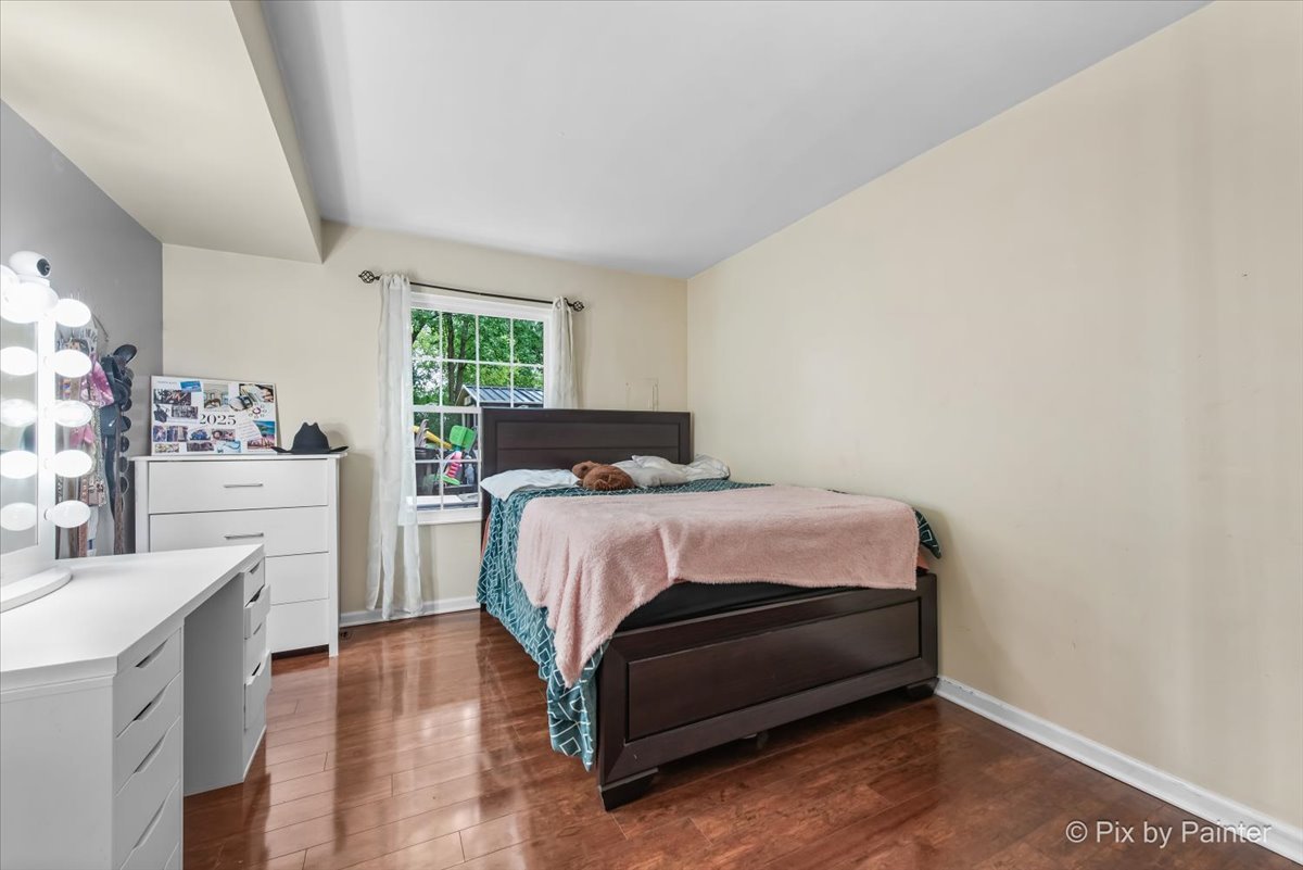 60 Forest Lane, Cary, IL 60013
