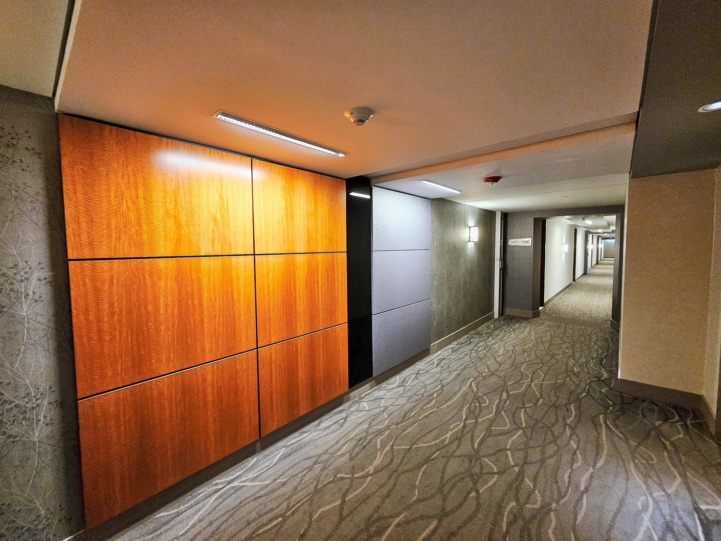 400 E Randolph Street #1229, Chicago, IL 60601