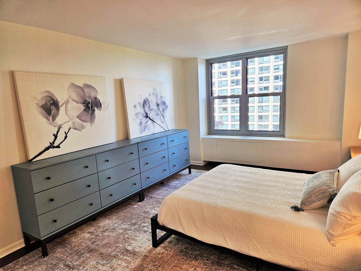 400 E Randolph Street #1229, Chicago, IL 60601