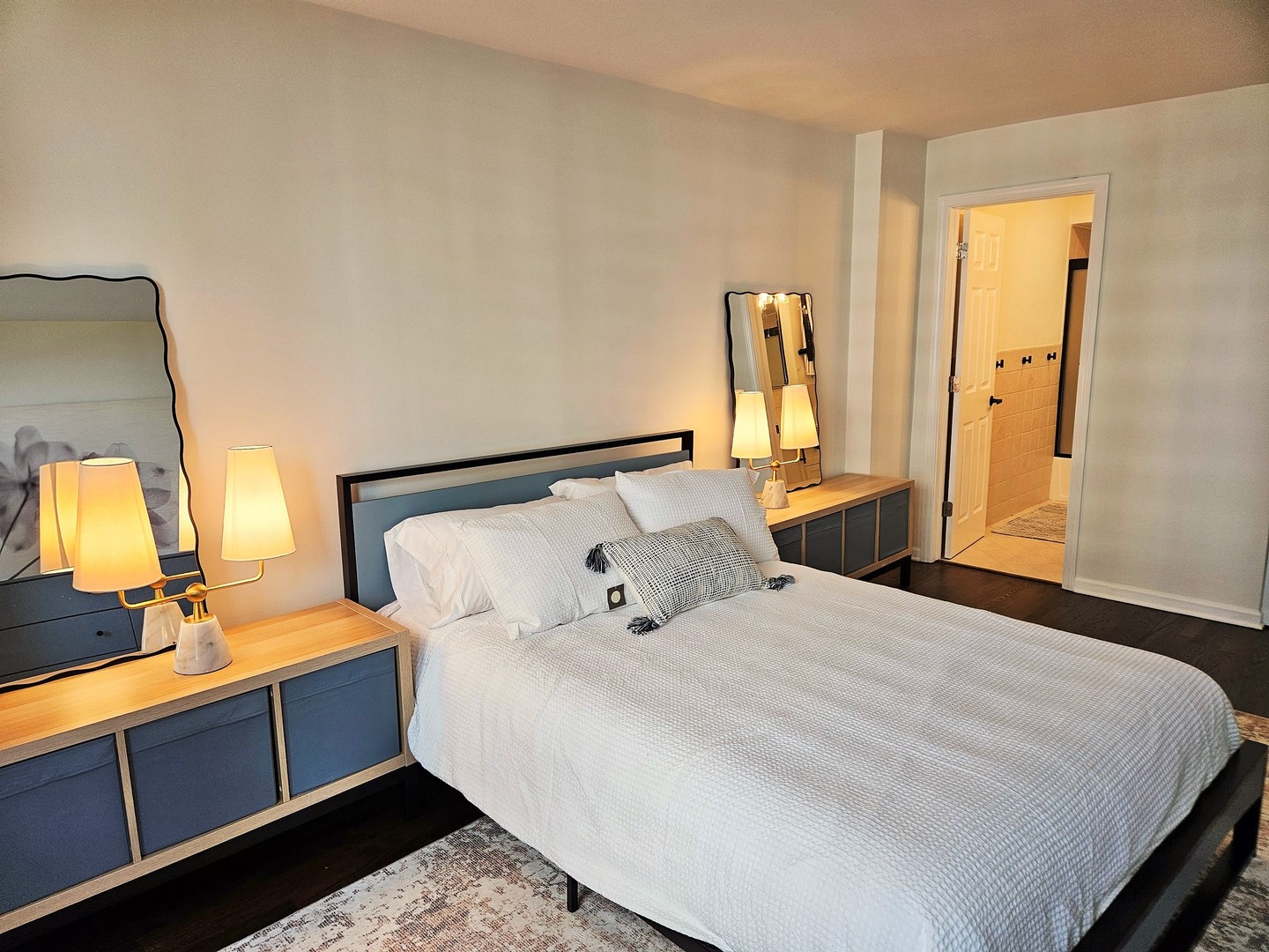 400 E Randolph Street #1229, Chicago, IL 60601