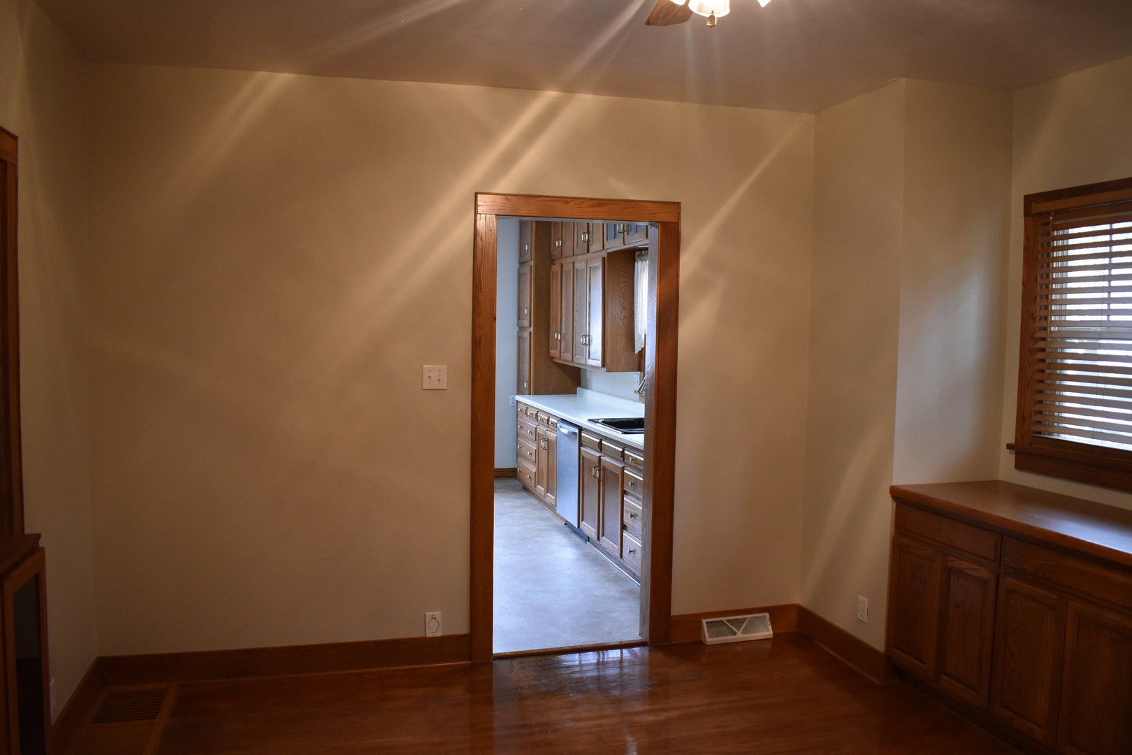 225 E Pierce Street, Pontiac, IL 61764