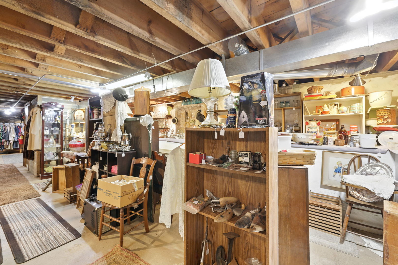 9936 Main Street, Hebron, IL 60034