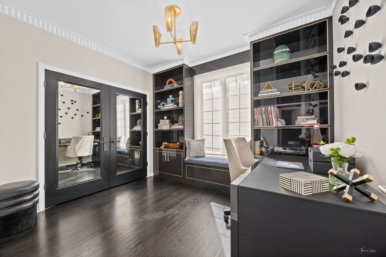 1950 Elmore Avenue, Downers Grove, IL 60515