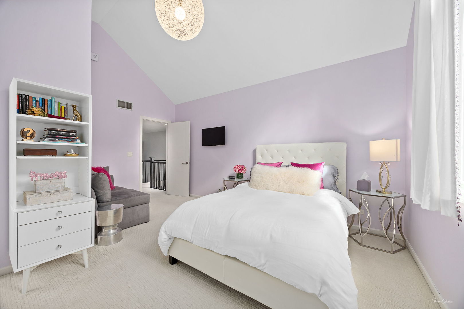 1950 Elmore Avenue, Downers Grove, IL 60515