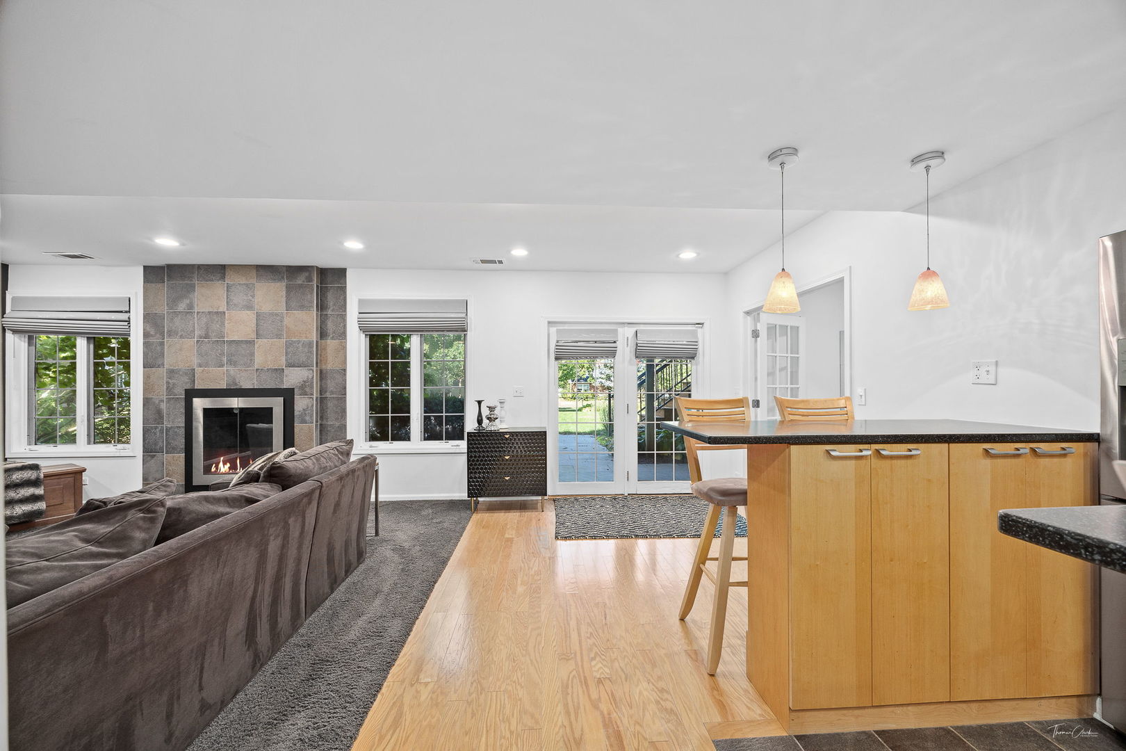 1950 Elmore Avenue, Downers Grove, IL 60515