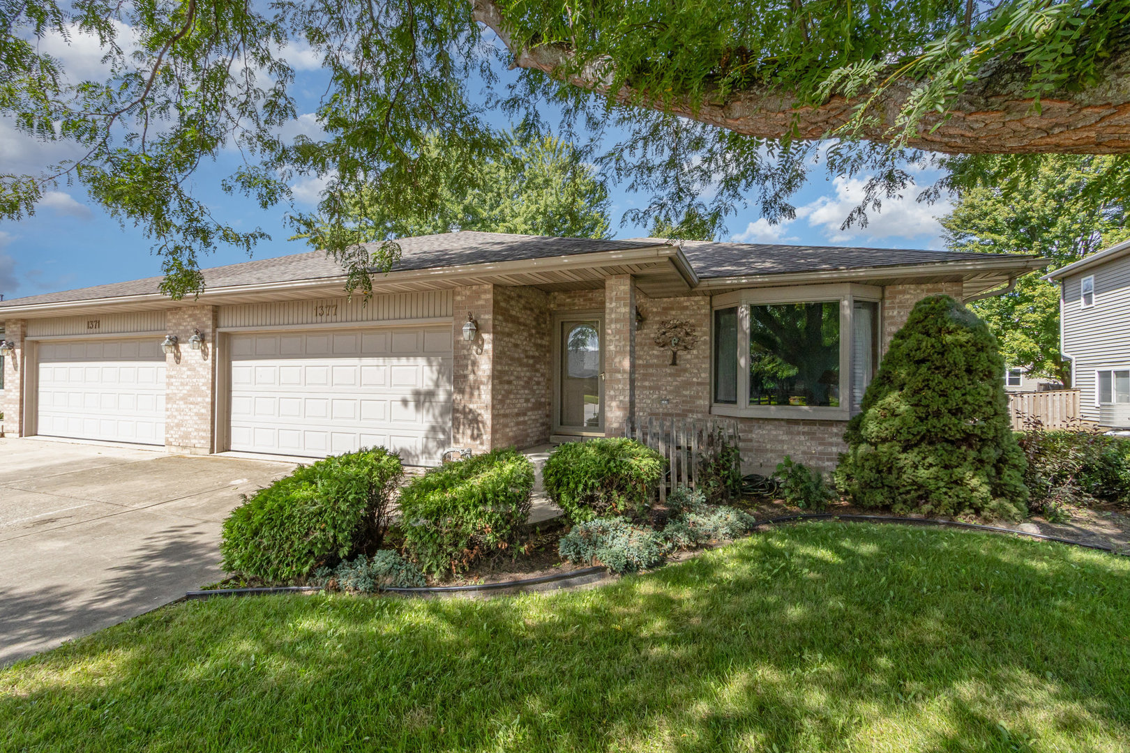 1377 Cannonball Trail, Yorkville, IL 60560