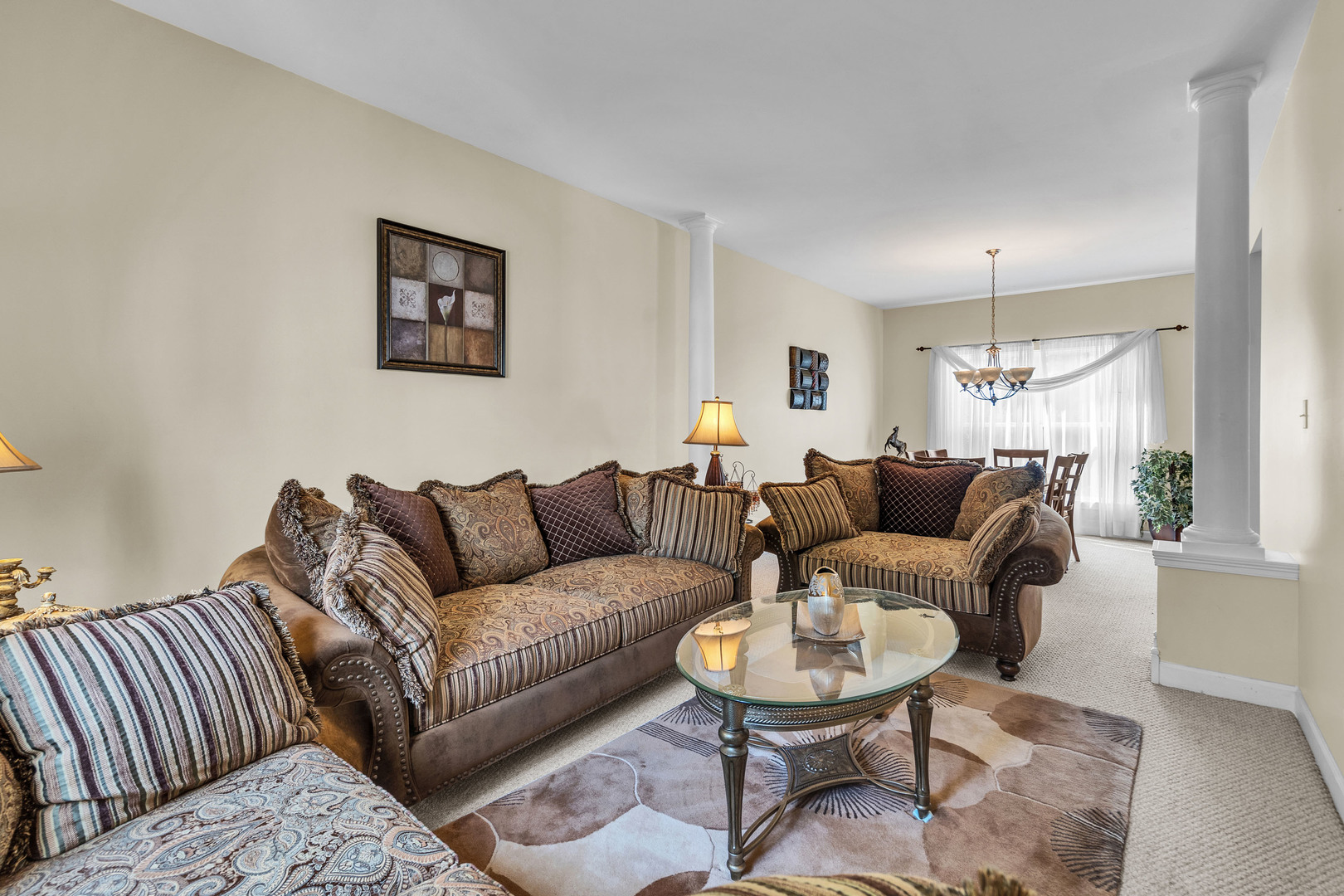 240 HEARTHSTONE Drive, Bartlett, IL 60103