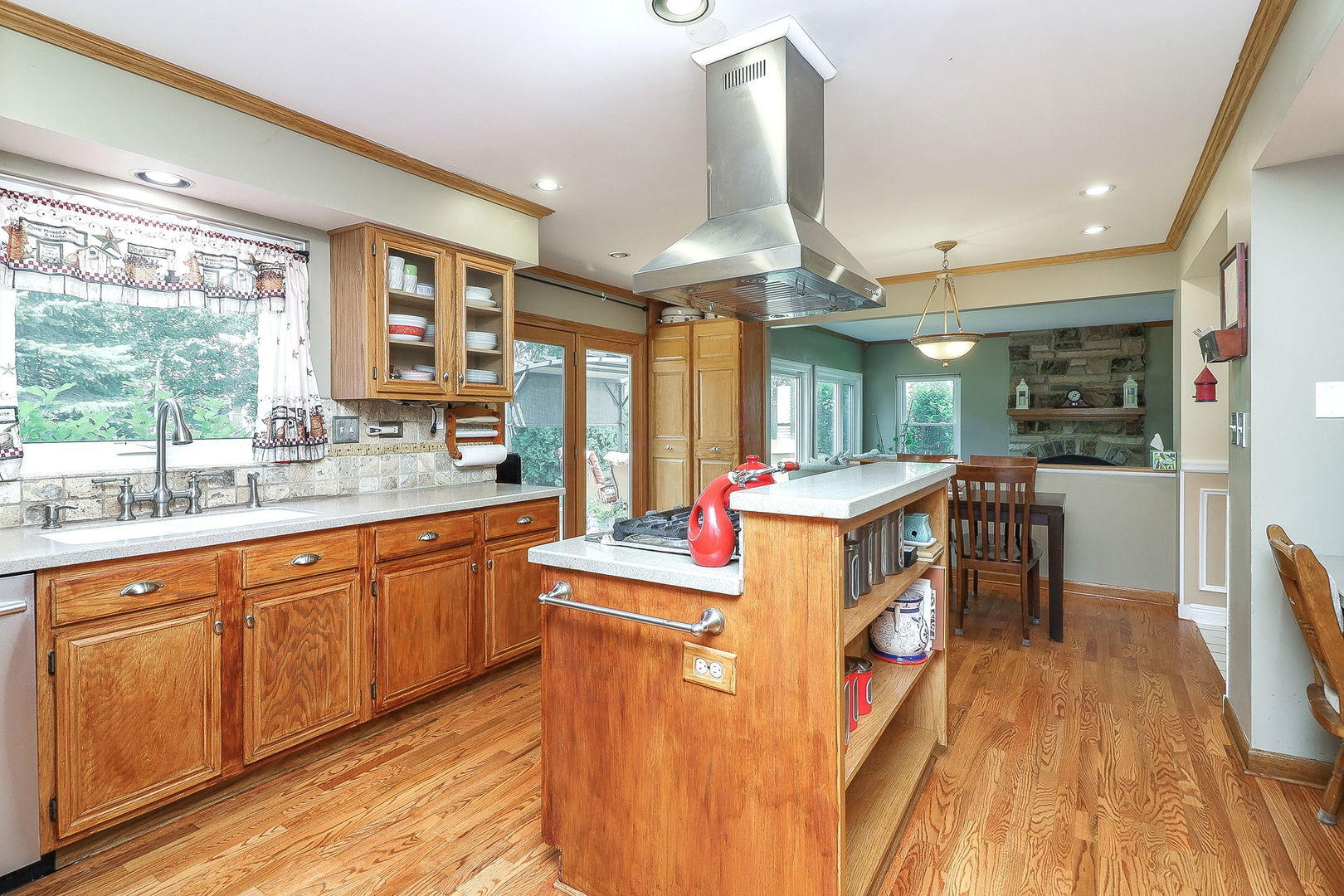 1362 Nightingale Lane, Bartlett, IL 60103