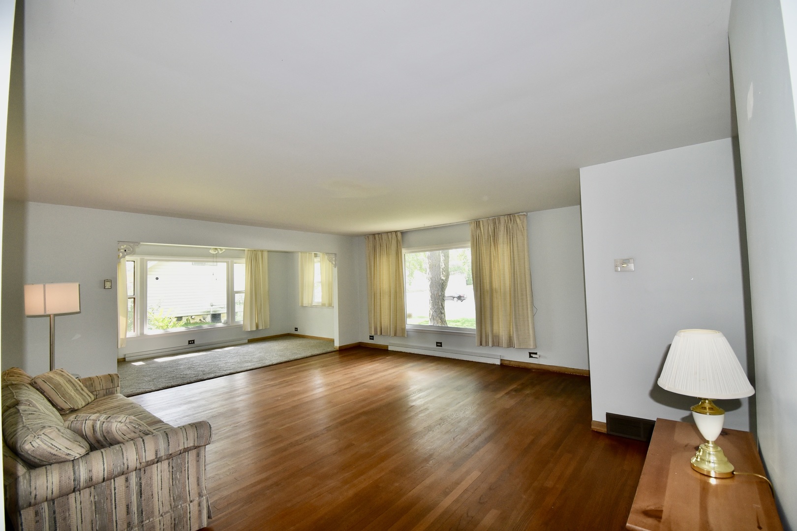 16007 Cottage Grove Avenue, South Holland, IL 60473