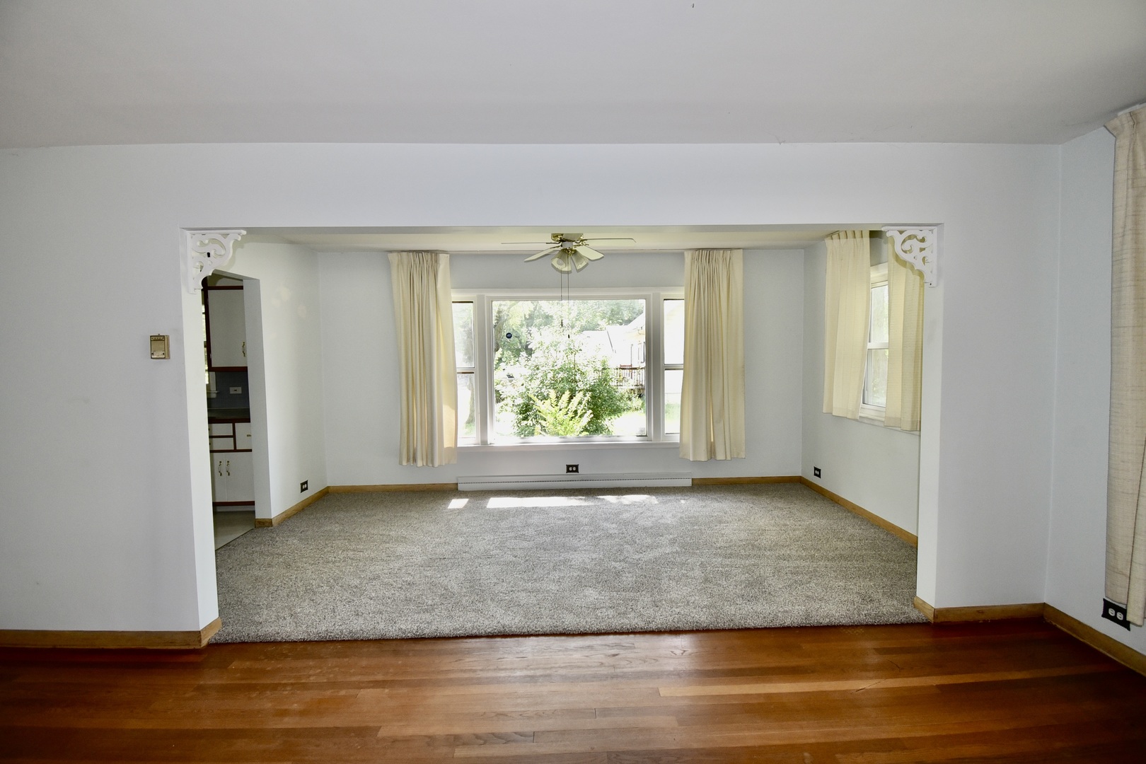 16007 Cottage Grove Avenue, South Holland, IL 60473