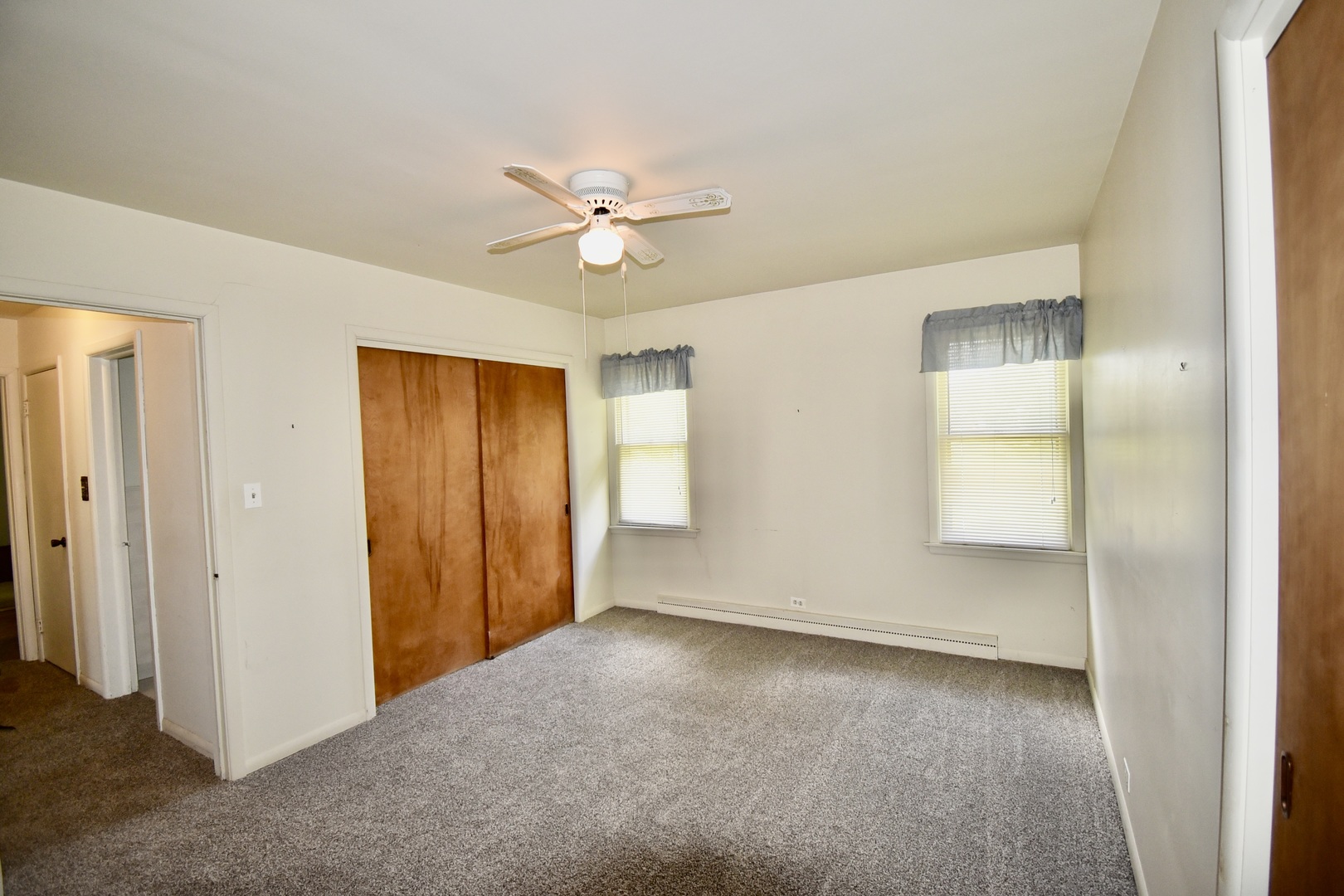 16007 Cottage Grove Avenue, South Holland, IL 60473