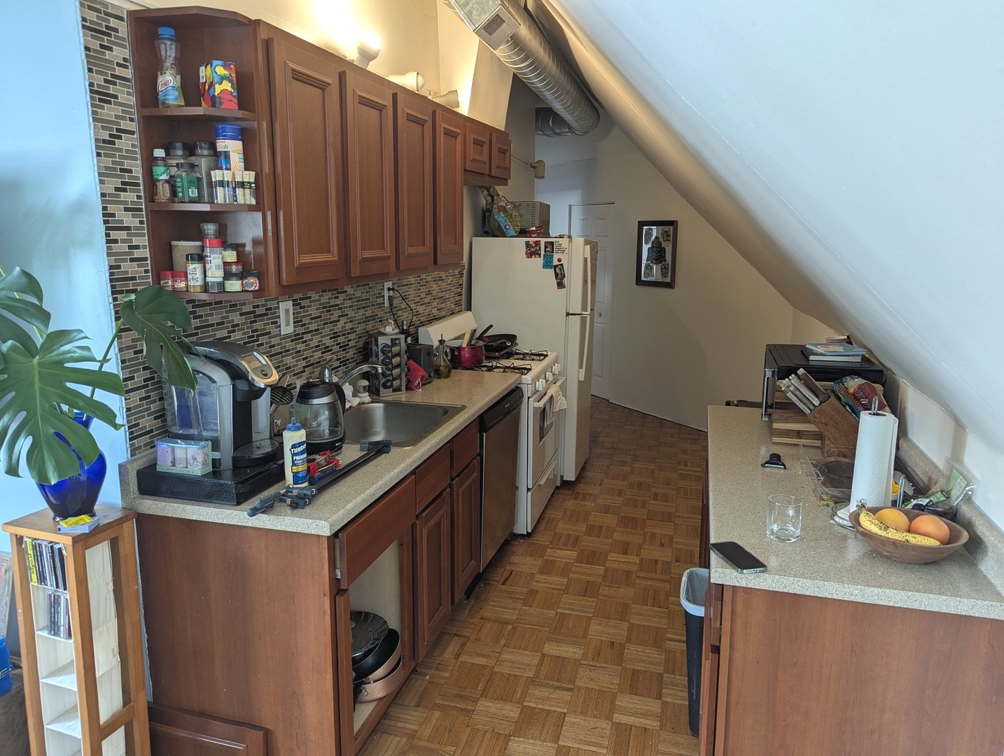 2965 N Lincoln Avenue, Chicago, IL 60657