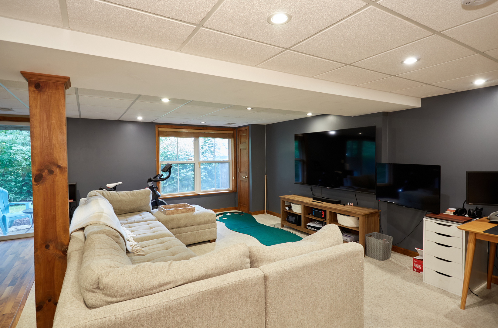 529 Horizon Drive, Bartlett, IL 60103