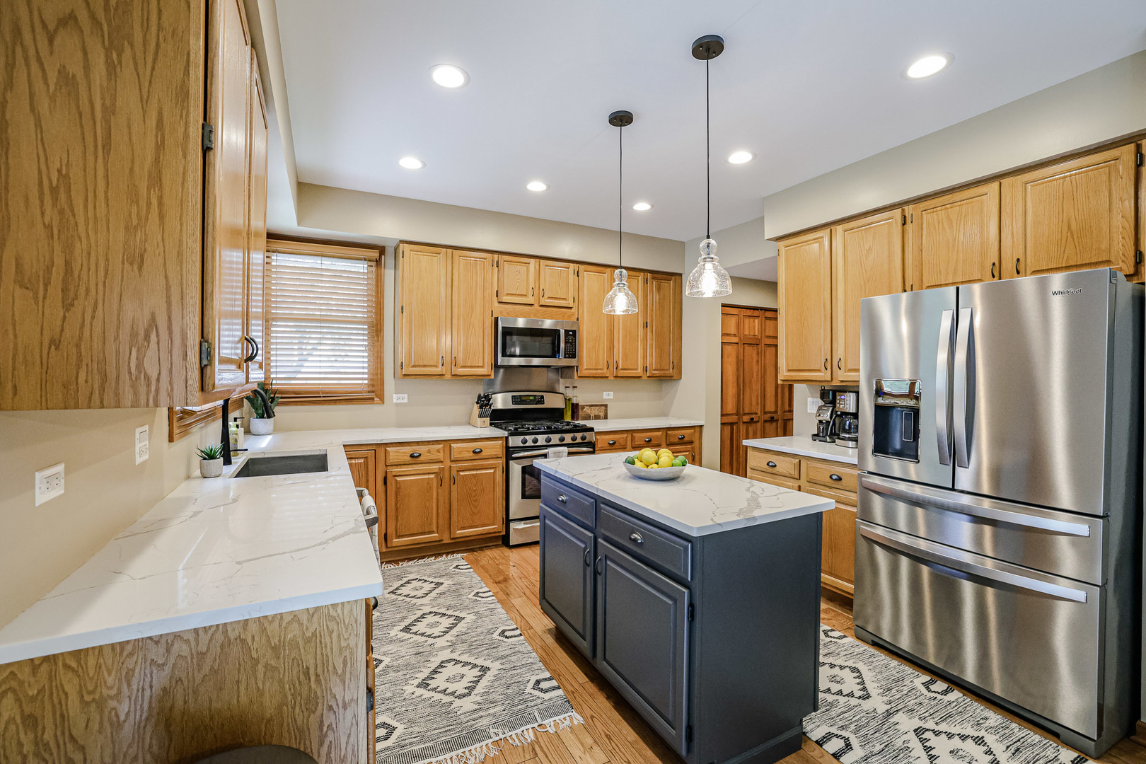 1205 Alexandra Boulevard, Crystal Lake, IL 60014