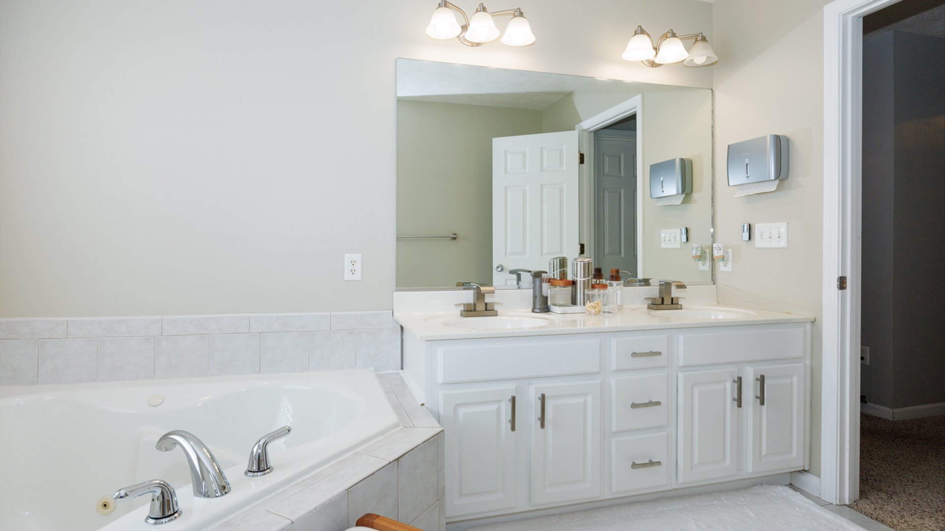 1704 Setter Street, Normal, IL 61761