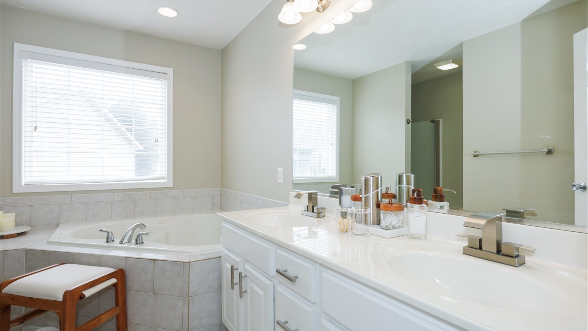 1704 Setter Street, Normal, IL 61761