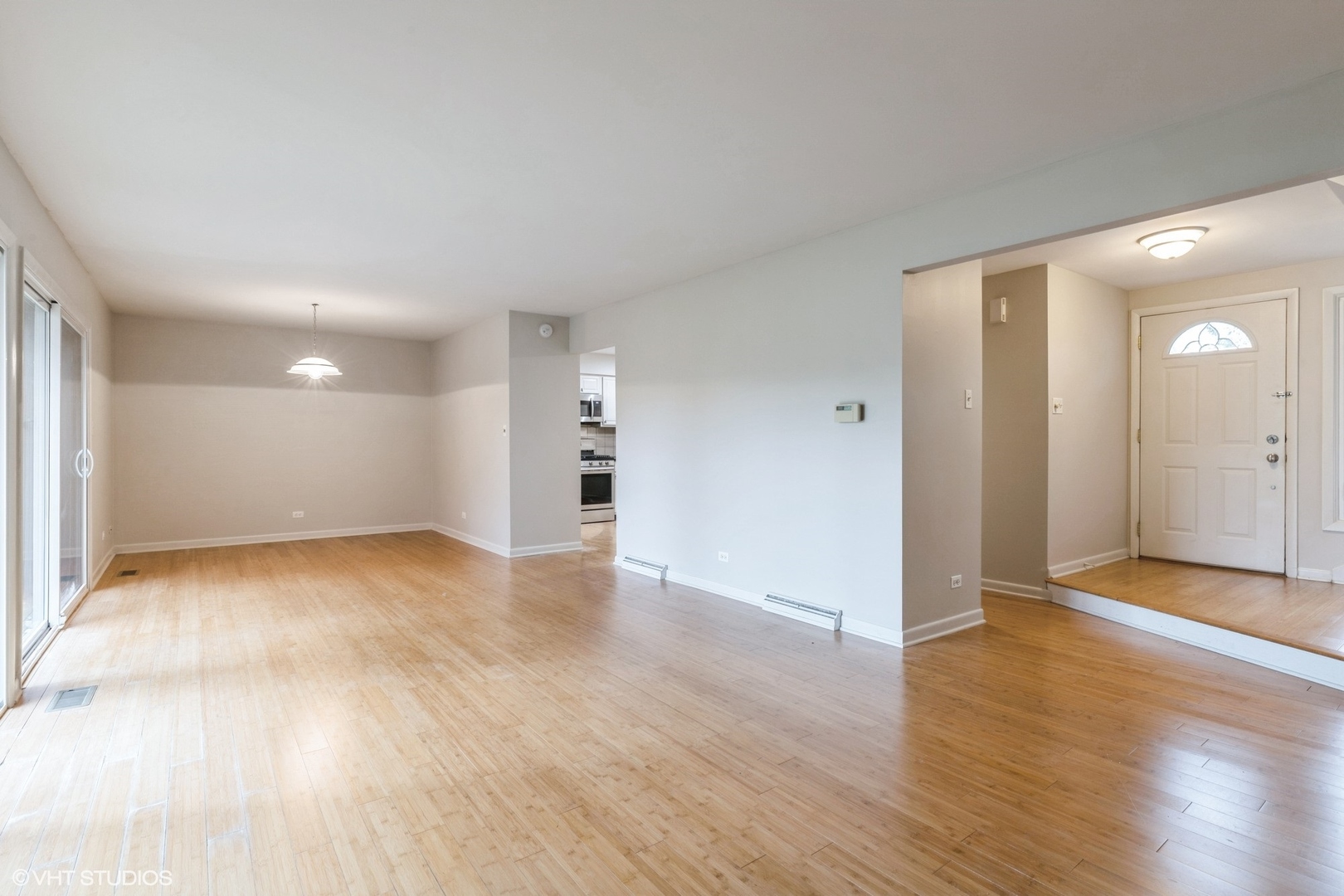 2456 Cobblewood Drive, Northbrook, IL 60062