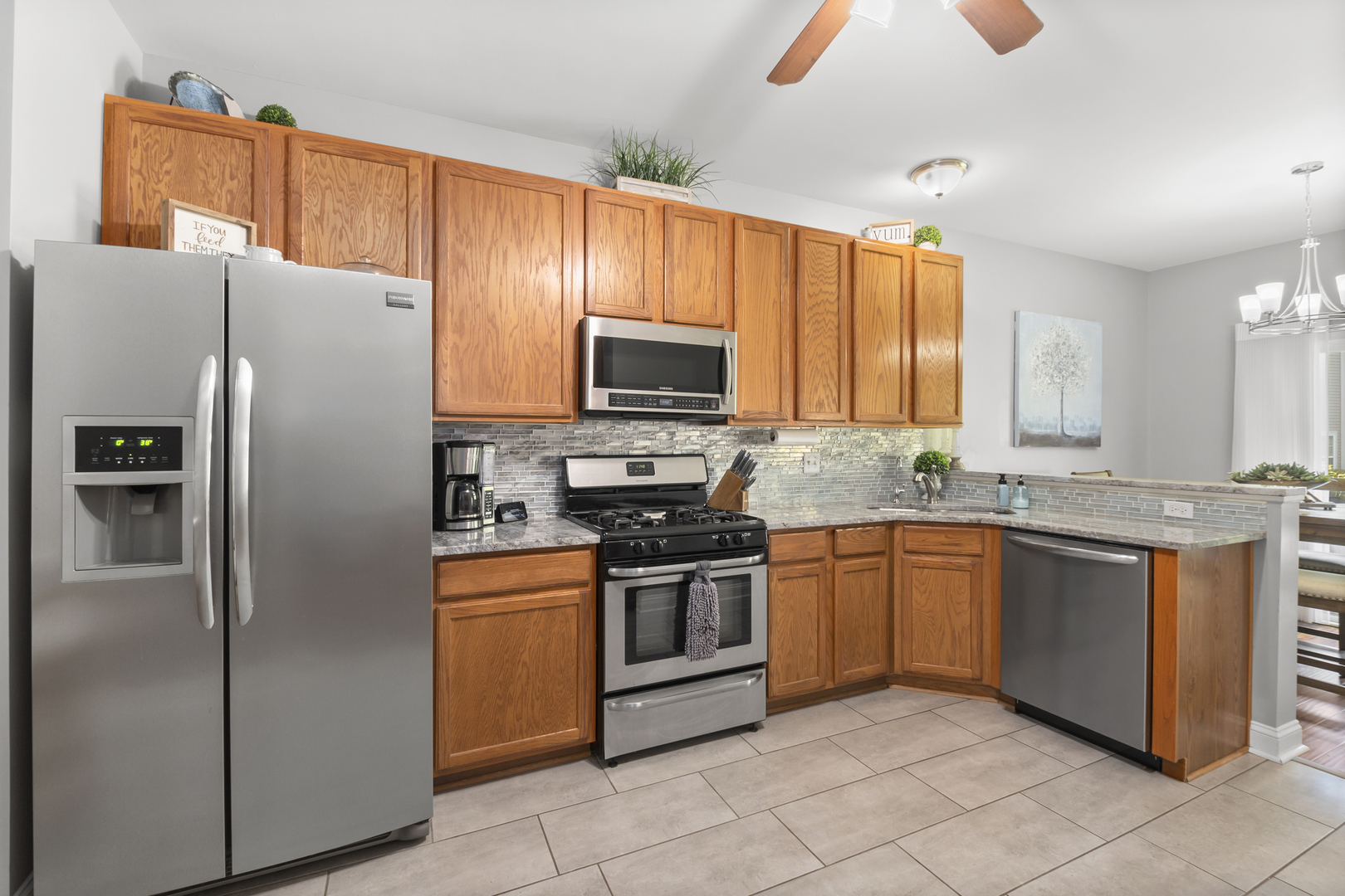 17663 Gilbert Drive, Lockport, IL 60441