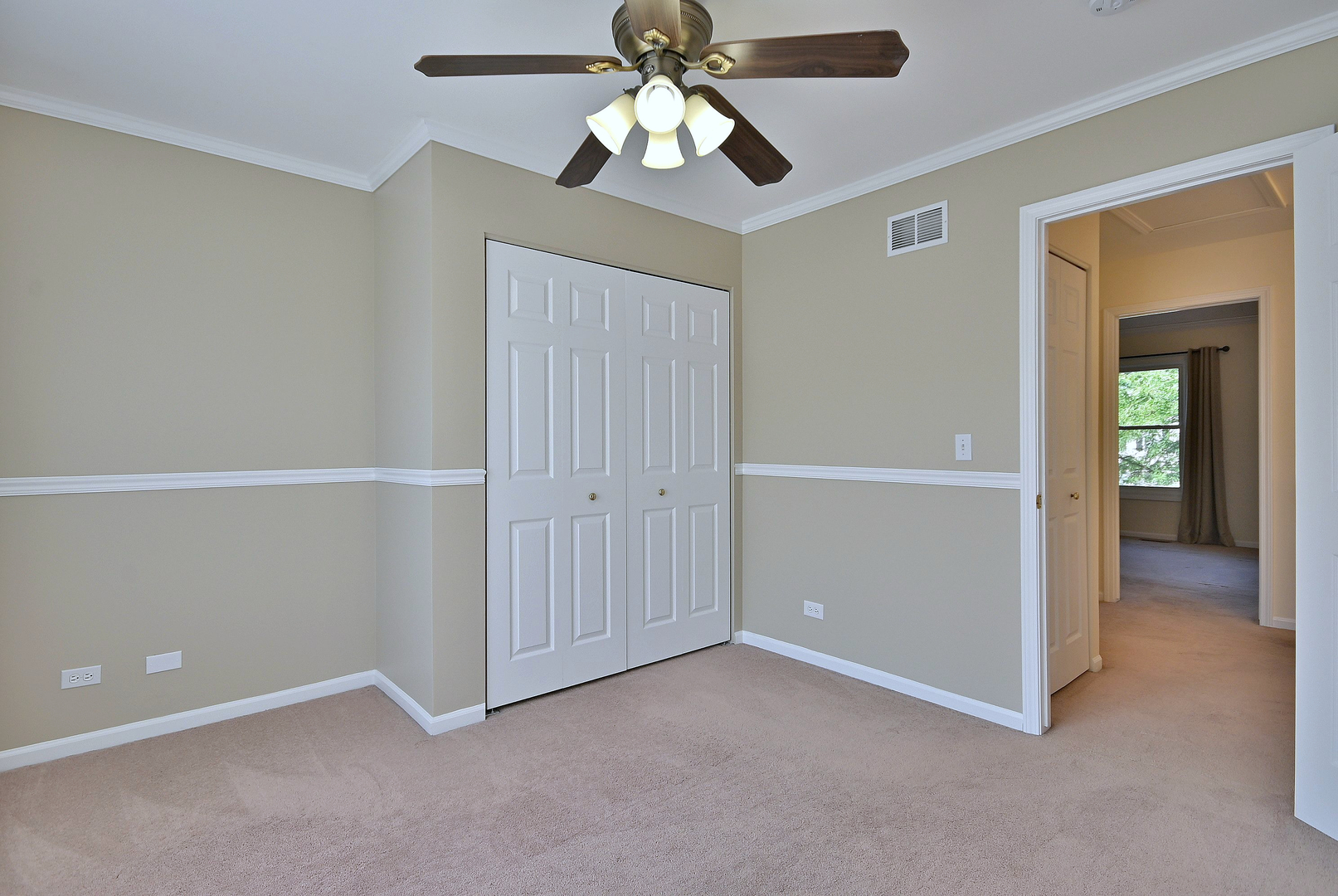 288 Picardy Lane, Bolingbrook, IL 60440