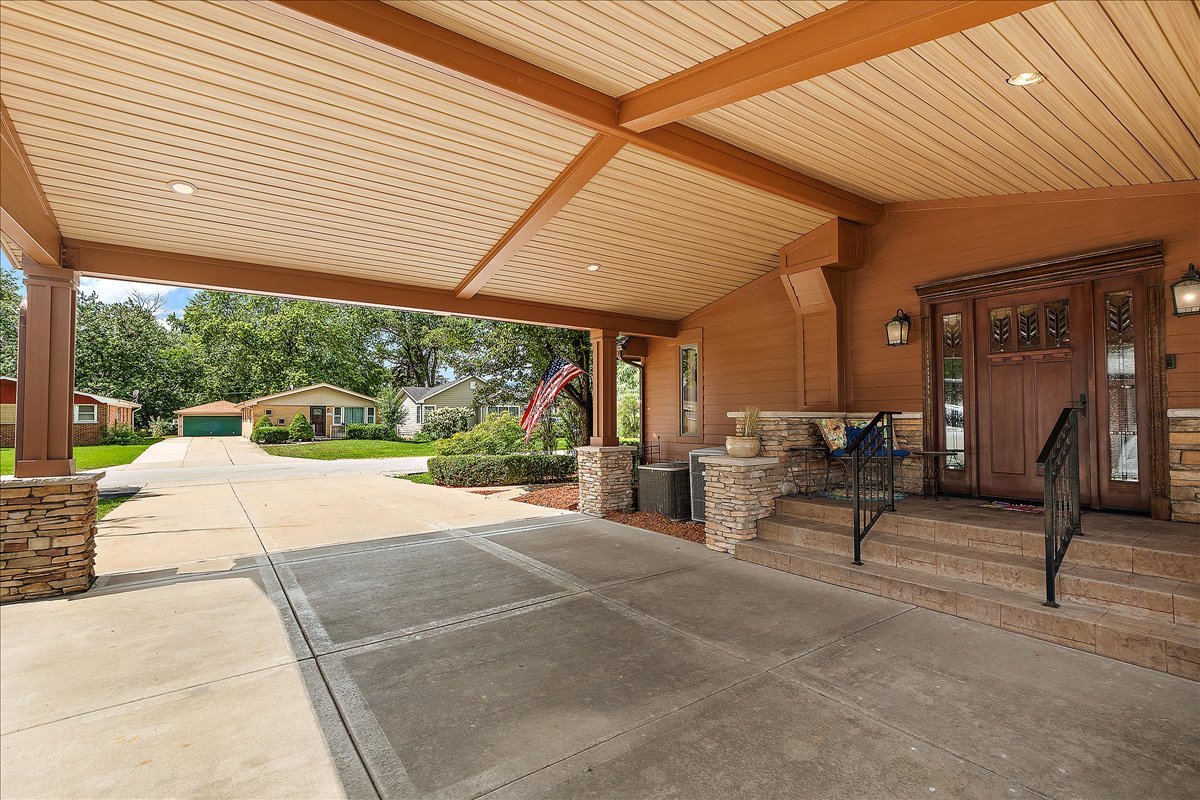 11109 S Normandy Avenue, Worth, IL 60482