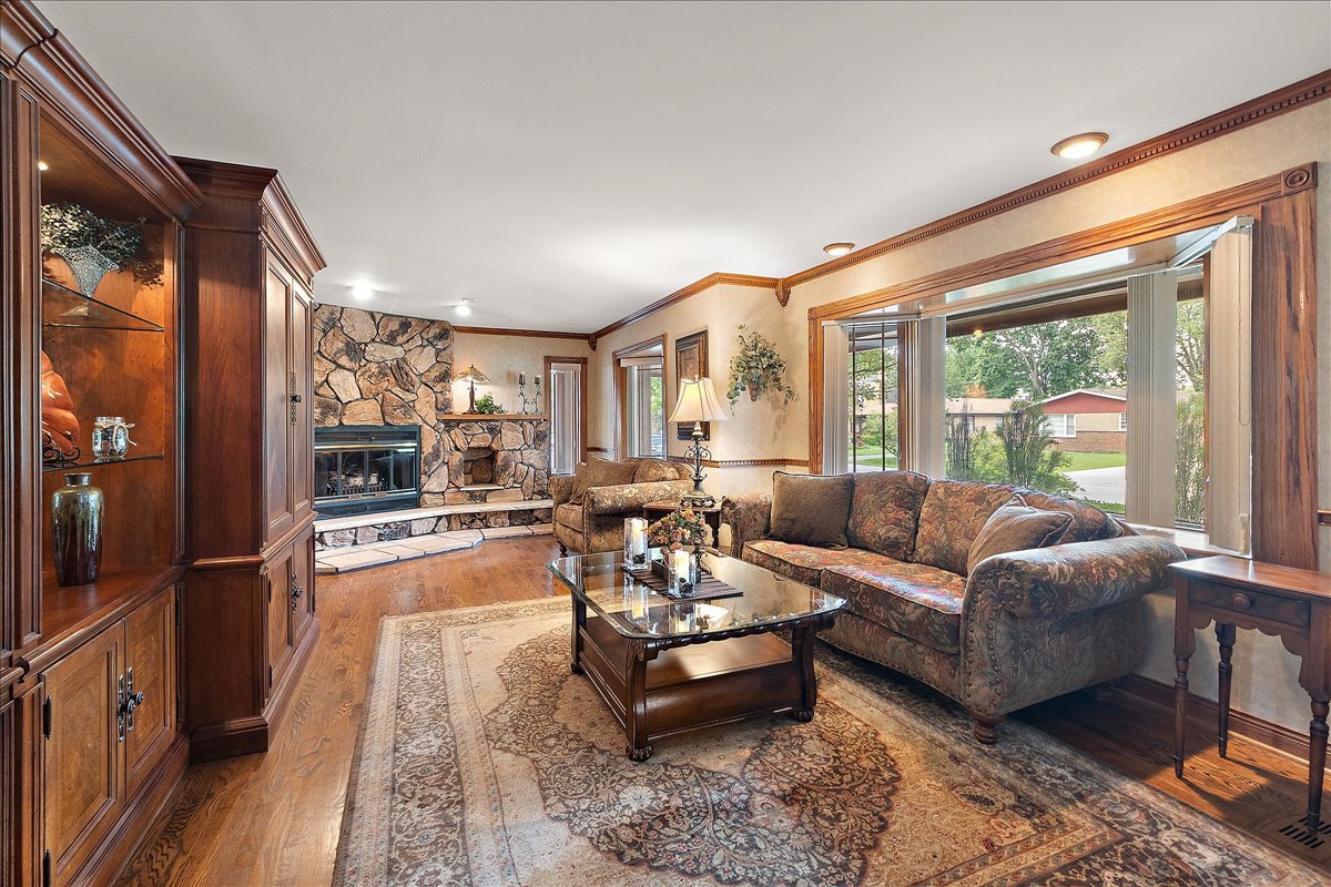 11109 S Normandy Avenue, Worth, IL 60482