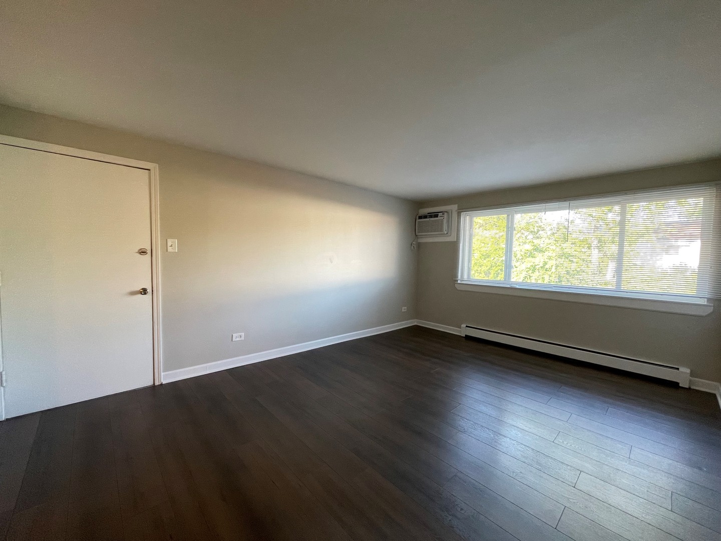 8816 Briar Court #2C, Des Plaines, IL 60016