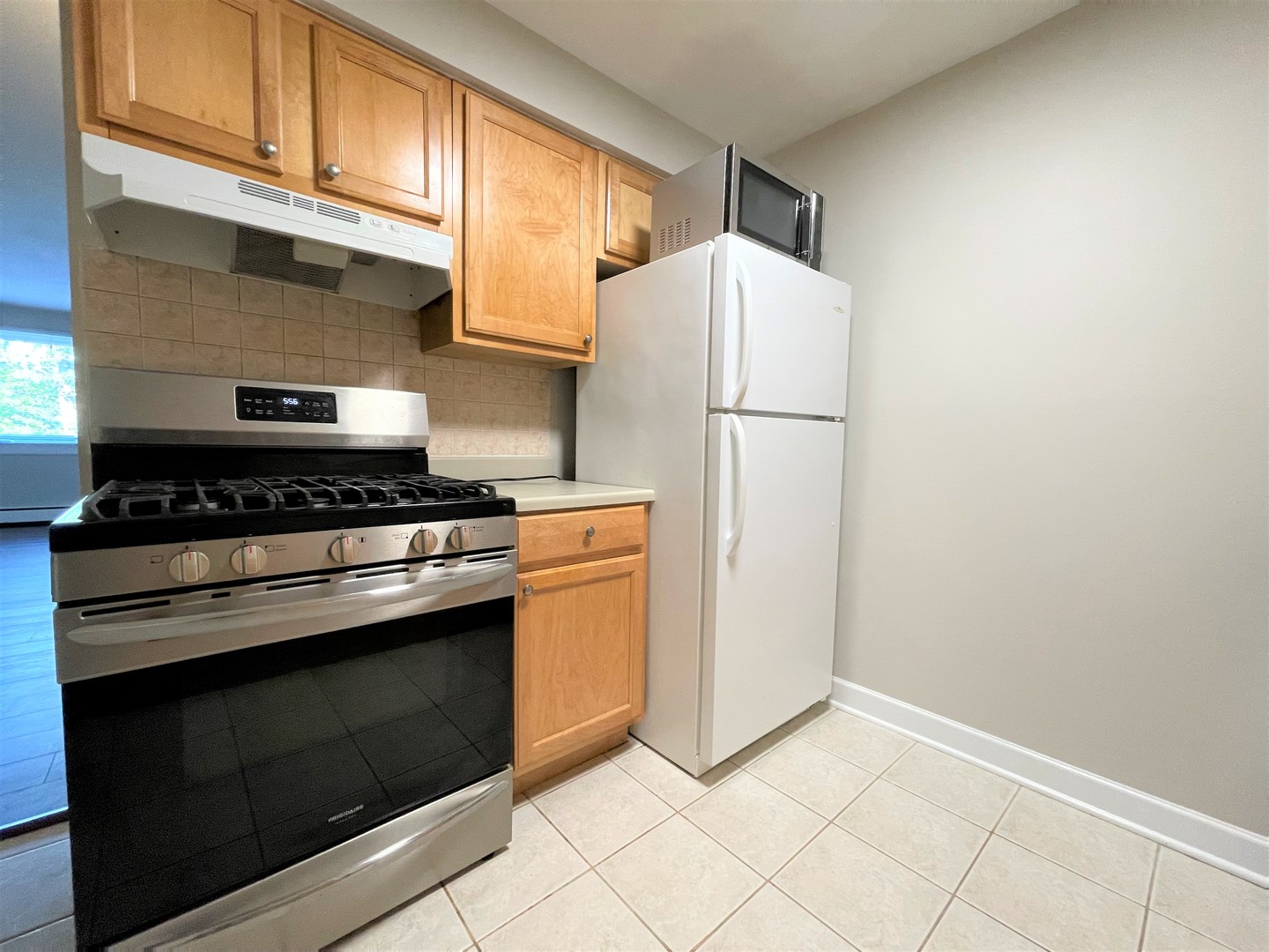 8816 Briar Court #2C, Des Plaines, IL 60016