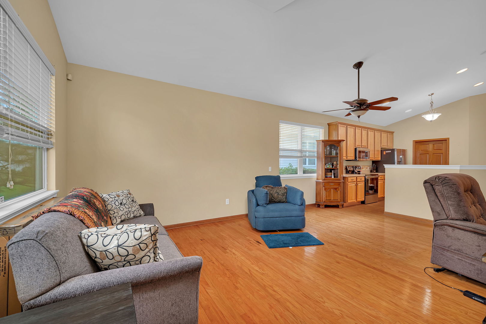 746 S Mecosta Lane, Romeoville, IL 60446