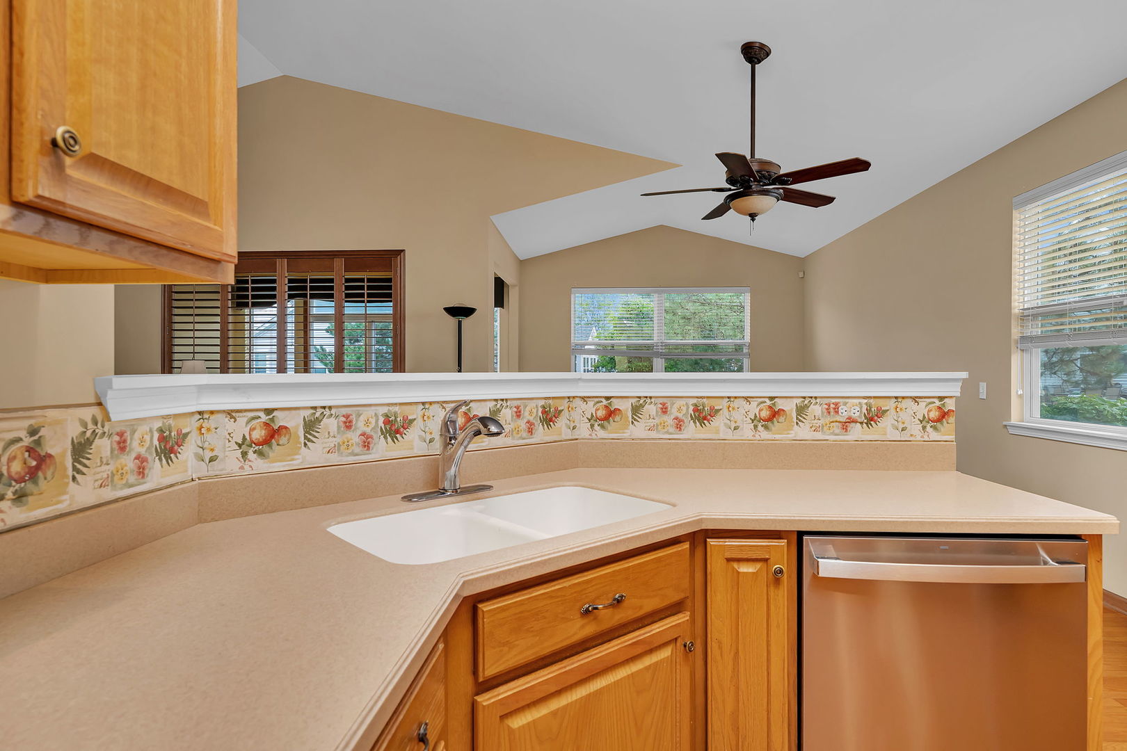 746 S Mecosta Lane, Romeoville, IL 60446