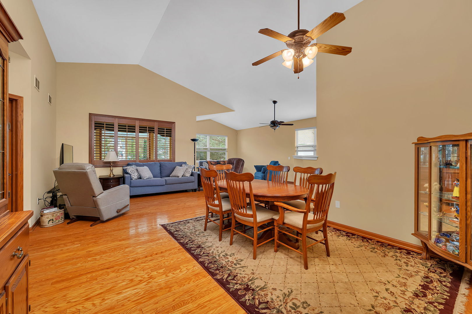746 S Mecosta Lane, Romeoville, IL 60446