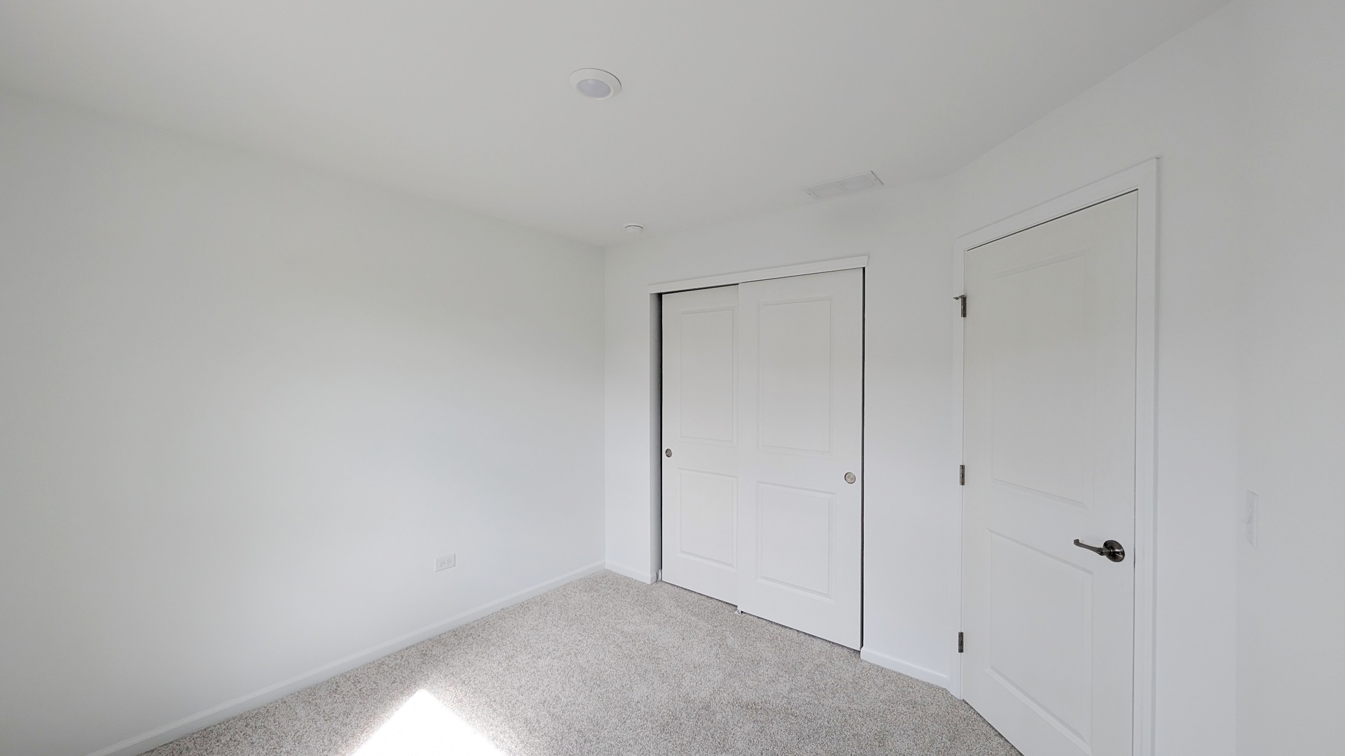 525 Red Oak Circle, Volo, IL 60020