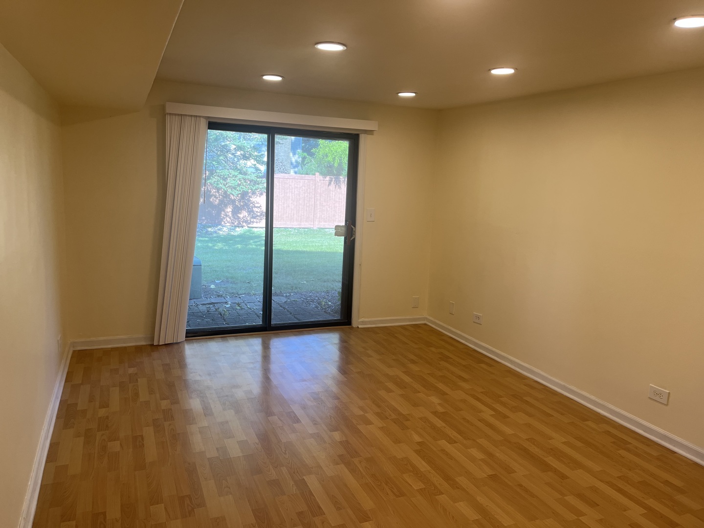 226 Patuxet Court #226, Schaumburg, IL 60194