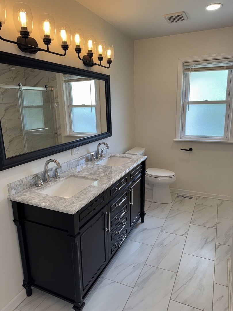 7450 Webster Street, Downers Grove, IL 60516
