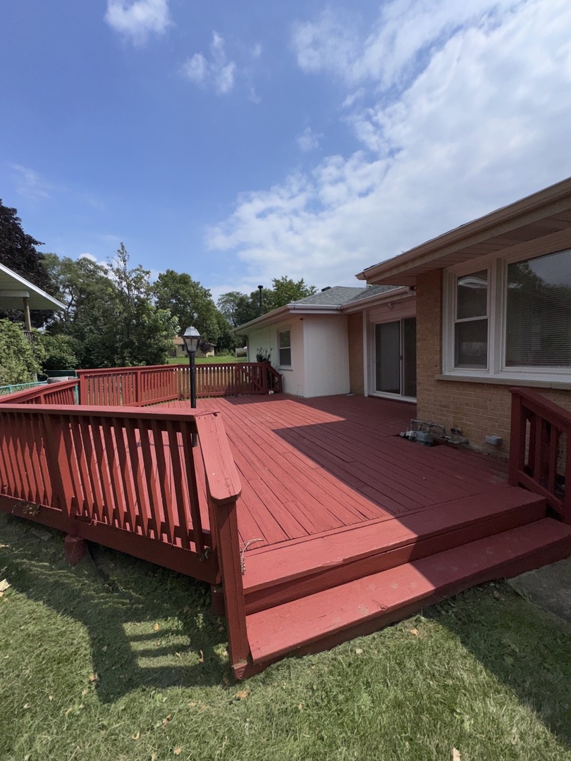 7450 Webster Street, Downers Grove, IL 60516