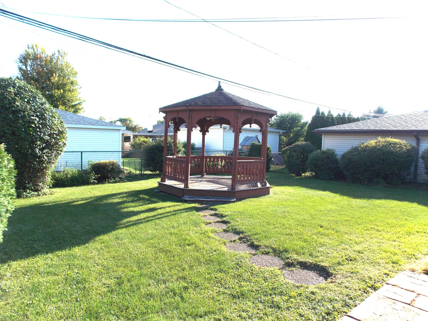 6517 W 102nd Place, Chicago Ridge, IL 60415