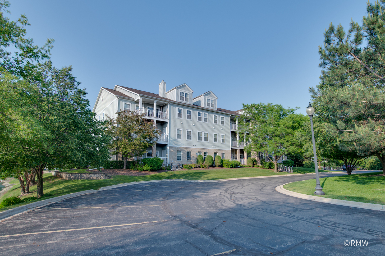 1259 W Lake Street #304, Addison, IL 60101