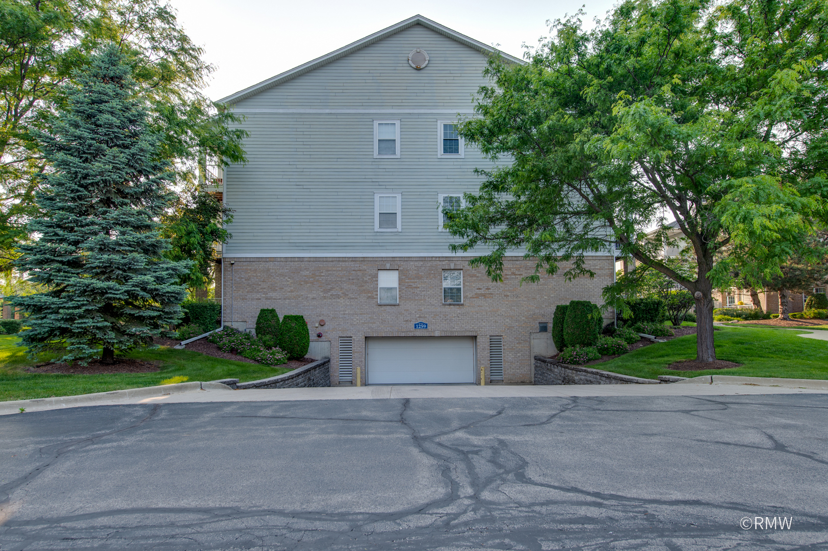 1259 W Lake Street #304, Addison, IL 60101