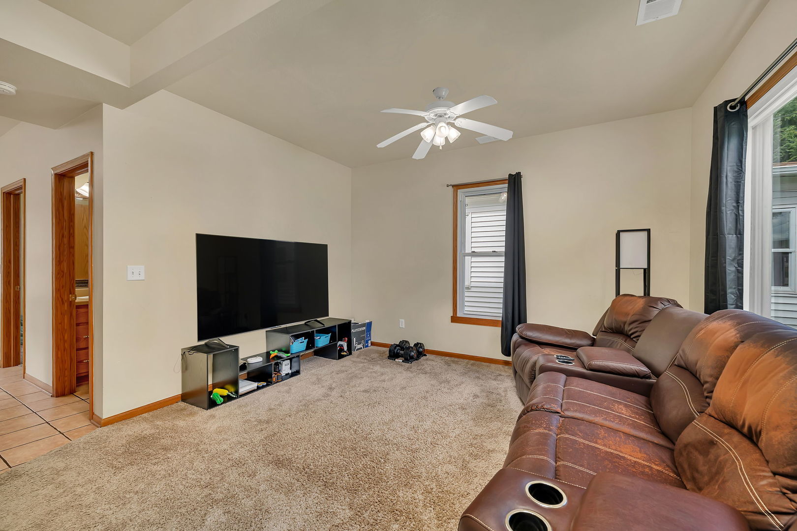 741 E Illinois Avenue, Morris, IL 60450